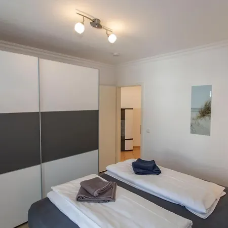 Deutsches Haus Apartment Binz Exterior photo